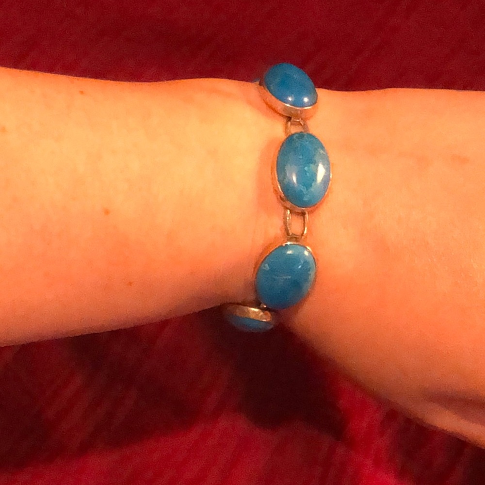 Turquoise Bracelet small wrist 6inch or so